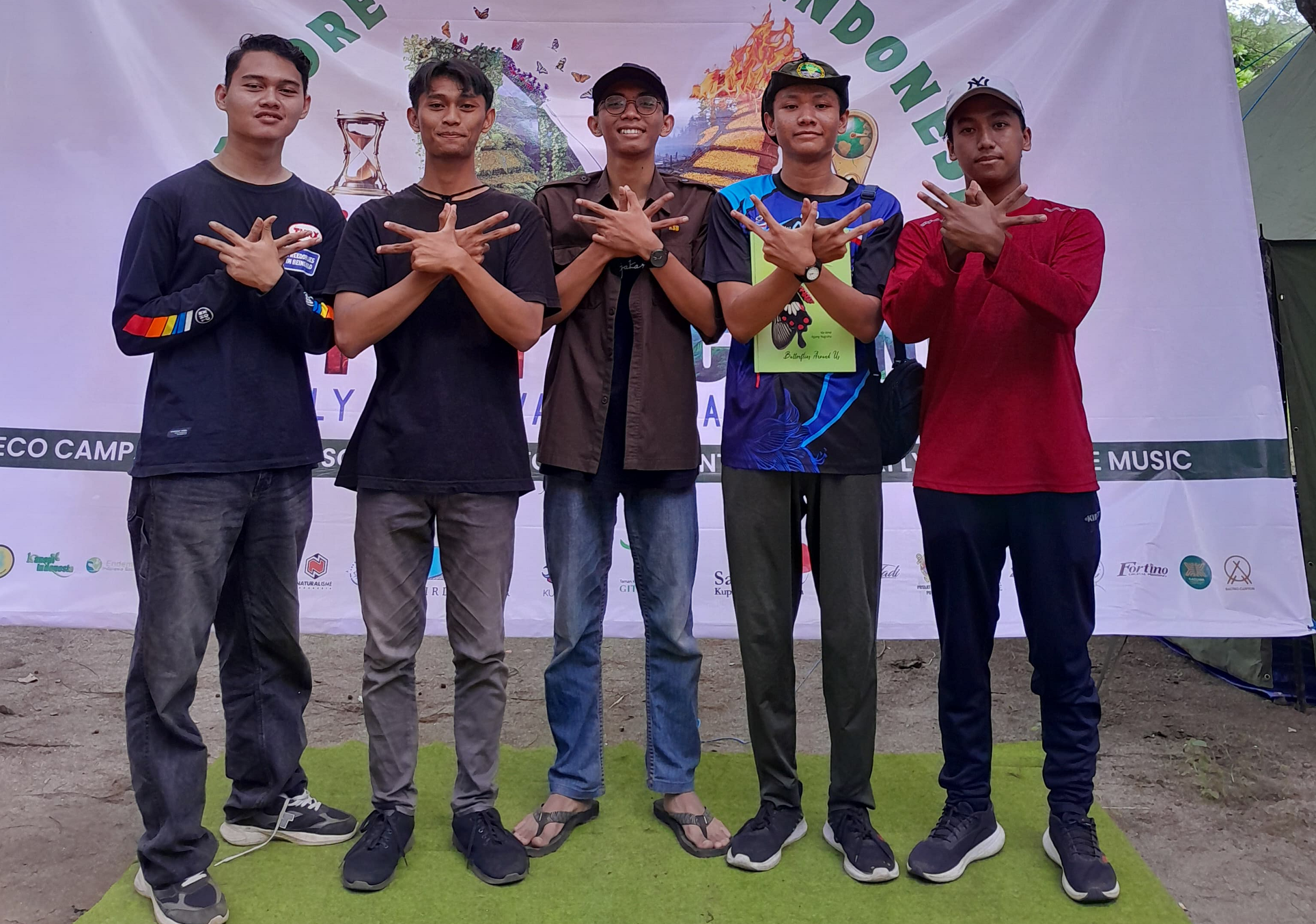 Mahasiswa Tadris Biologi UIN KHAS Jember Berpartisipasi dalam Jambore Kupu-Kupu Indonesia Ke-V