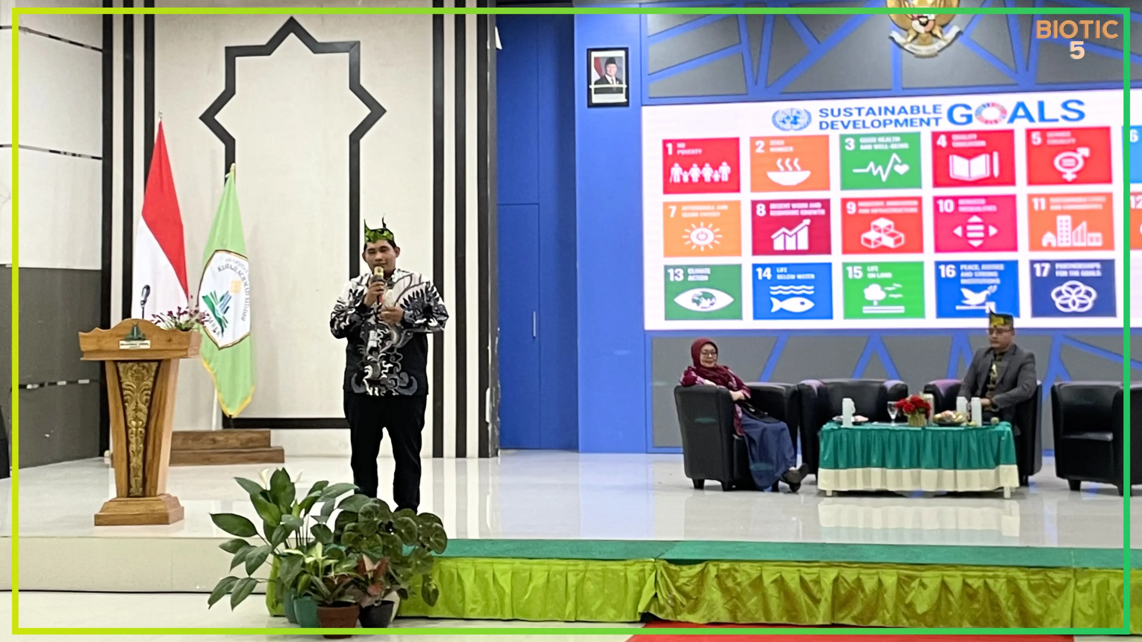 Pemaparan materi Narasumber Dr. Nanda Eska Anugrah Nasution, M.Pd.